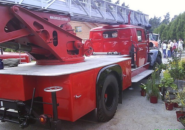 Drehleiter DL 30+2 Typ S6000