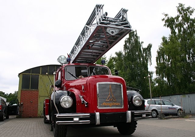 Drehleiter DL 30+2 Typ S6000