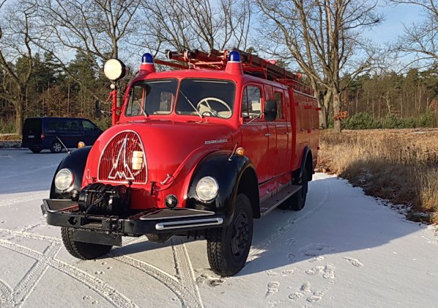 Löschgruppenfahrzeug LF 16 Typ 125 D16 Mercur