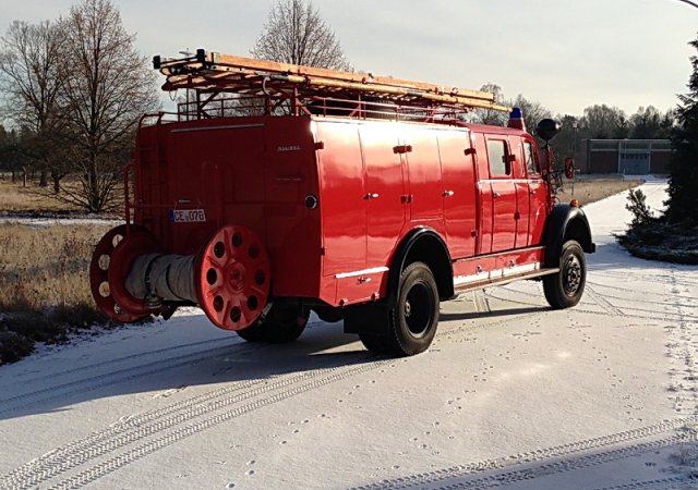 Löschgruppenfahrzeug LF 16 Typ 125 D16 Mercur