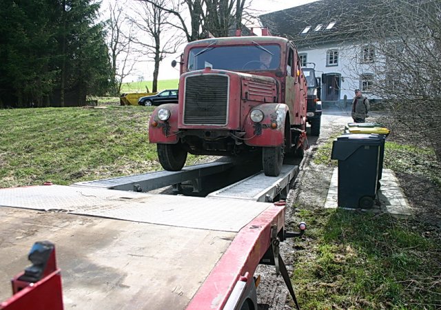 Schweres Löschgruppenfahrzeug SLG Typ S3000M