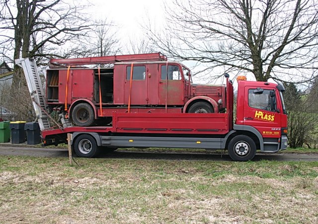 Schweres Löschgruppenfahrzeug SLG Typ S3000M