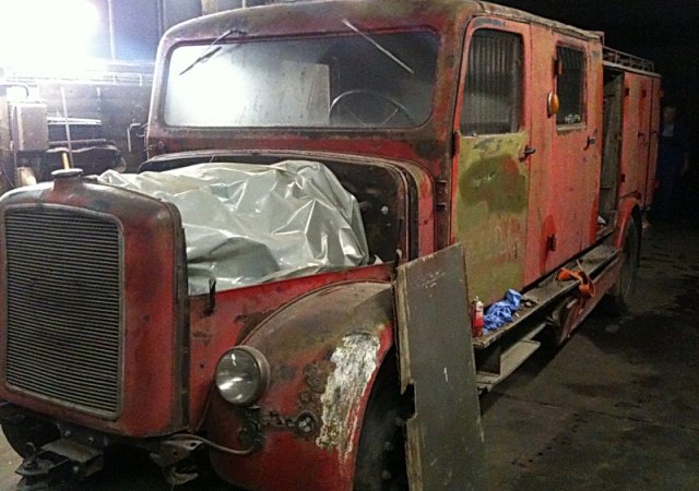 Schweres Löschgruppenfahrzeug SLG Typ S3000M