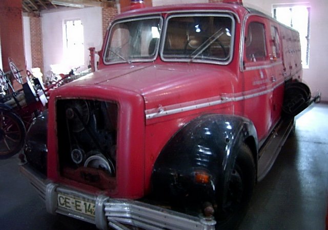 Tanklöschfahrzeug TLF 15 Typ S3500 Celle 1
