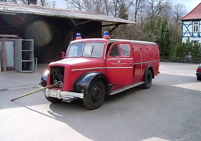 Tanklöschfahrzeug TLF 15 Typ S3500 Celle 1