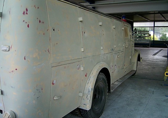 Tanklöschfahrzeug TLF 15 Typ S3500 Celle 1