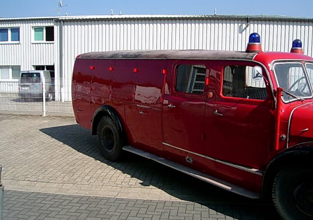 Tanklöschfahrzeug TLF 15 Typ S3500 Celle 1