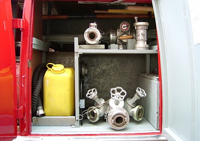 Tanklöschfahrzeug TLF 15 Typ S3500 Celle 1